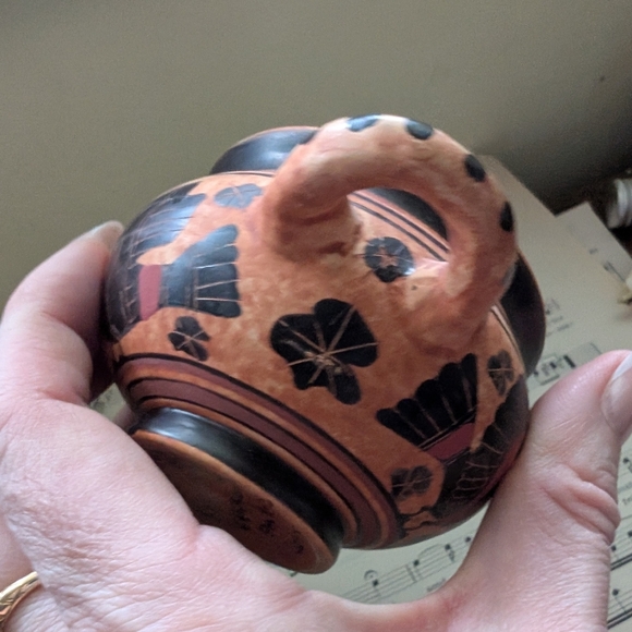 Vintage Greek Mythology Handcrafted Terracotta and Black Decorative Bowl - Picture 4 of 12